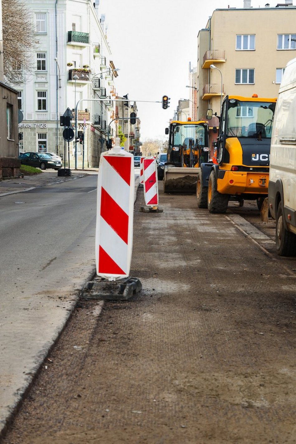Łódź. Remont Radwańskiej w Łodzi. Niebawem skorzystamy z wyremontowanej części jezdni