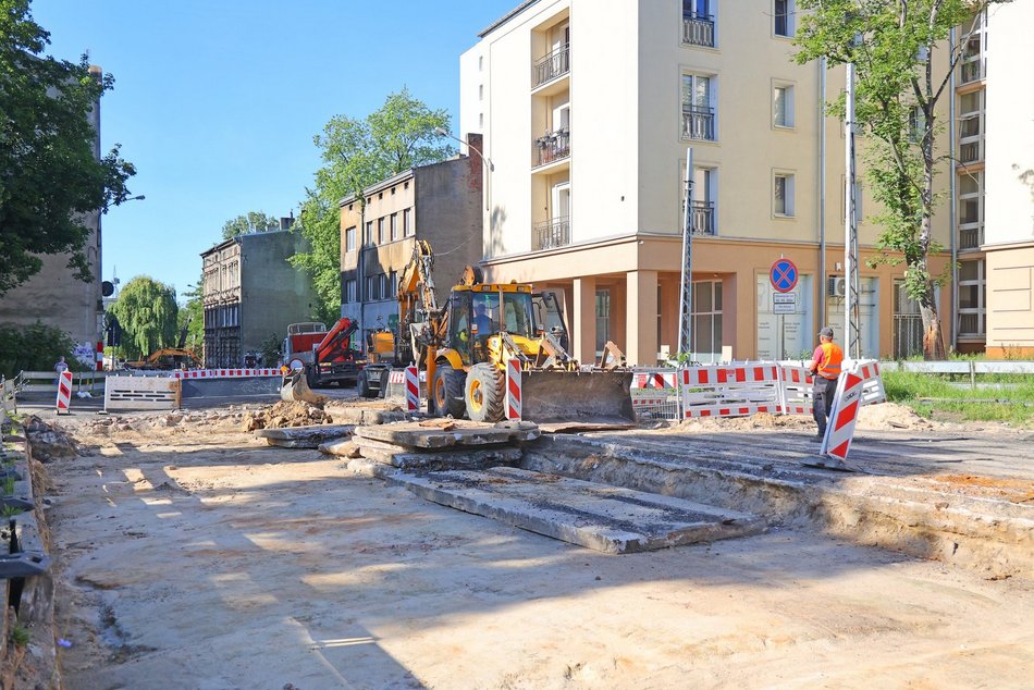 Remont Franciszkańskiej w Łodzi. Kamienica wyburzona
