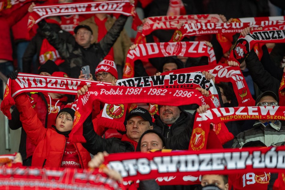 Łódź. Kibice na meczu Widzew Łódź - Lech Poznań. Byłeś/aś? Znajdź się w galerii!
