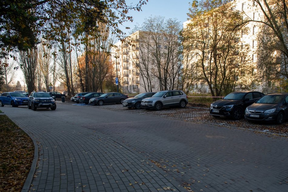 Remont na Zarzewie. Parking Nurta-Kaszyńskiego