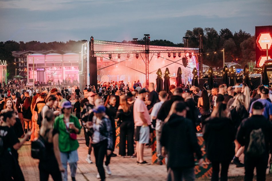 Łódź. Audioriver 2025 w Łodzi trwa w najlepsze. Ogromna energia i świetna zabawa