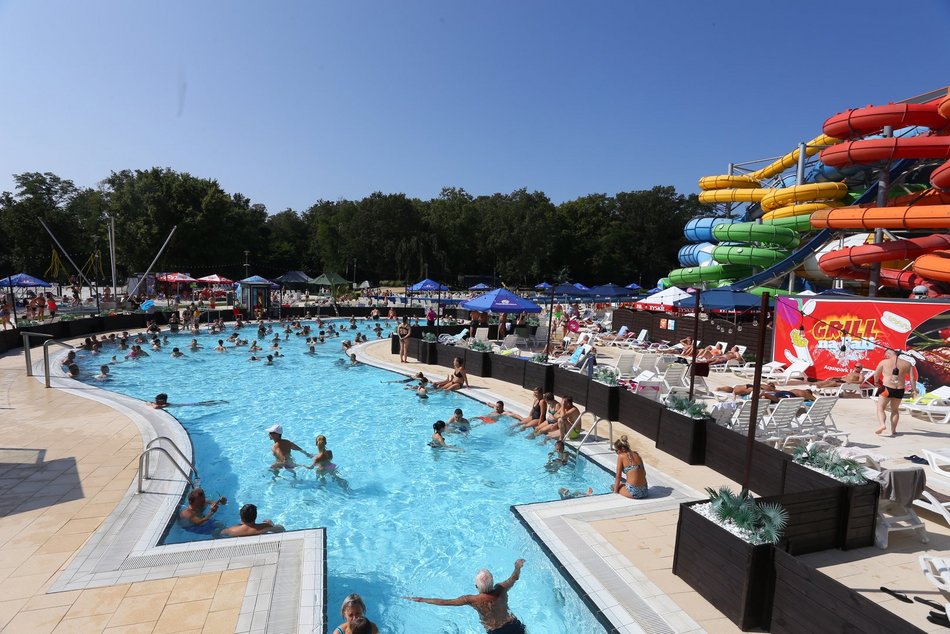 Wyskocz na trampoliny w Aquaparku Fala w Łodzi!