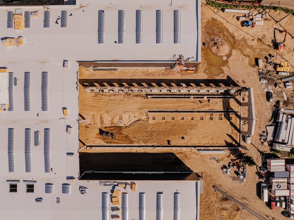 Zajezdnia Helenówek zmienia się w Zakład Techniki MPK Łódź. Prace są już na półmetku