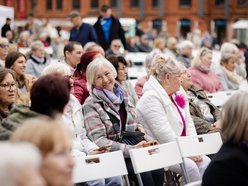Ruszyły Senioralia 2026 w Łodzi. Trwa zabawa na rynku Manufaktury