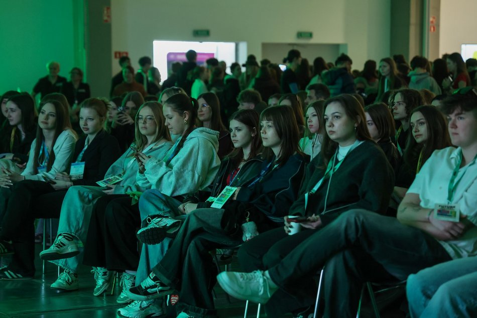 Łódź. Trzeci dzień Future Up! Fest w Łodzi. Byli Maciej Musiał, Kacper Błoński i Czarek Czaruje