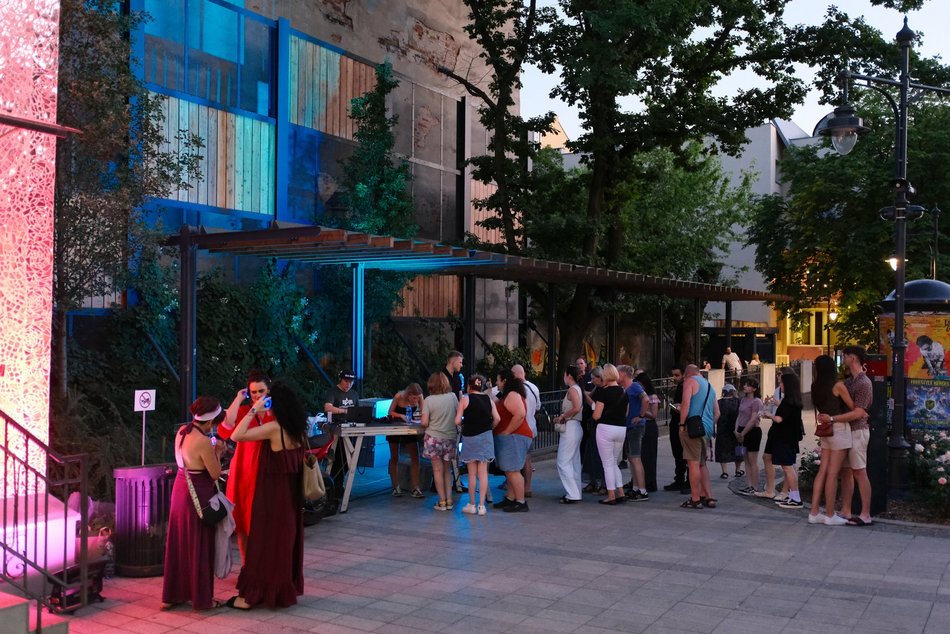 Łódź. Wakacje na Piotrkowskiej 2026 w Łodzi. Silent disco opanowało centrum!