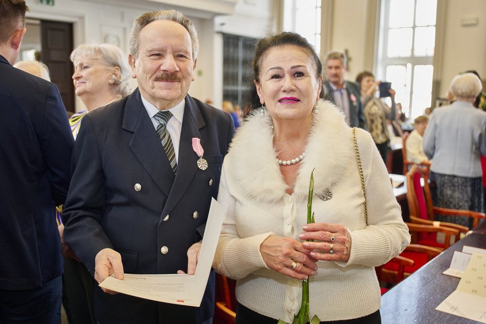 Małżeństwa z Łodzi uhonorowane medalami za wieloletnie pożycie