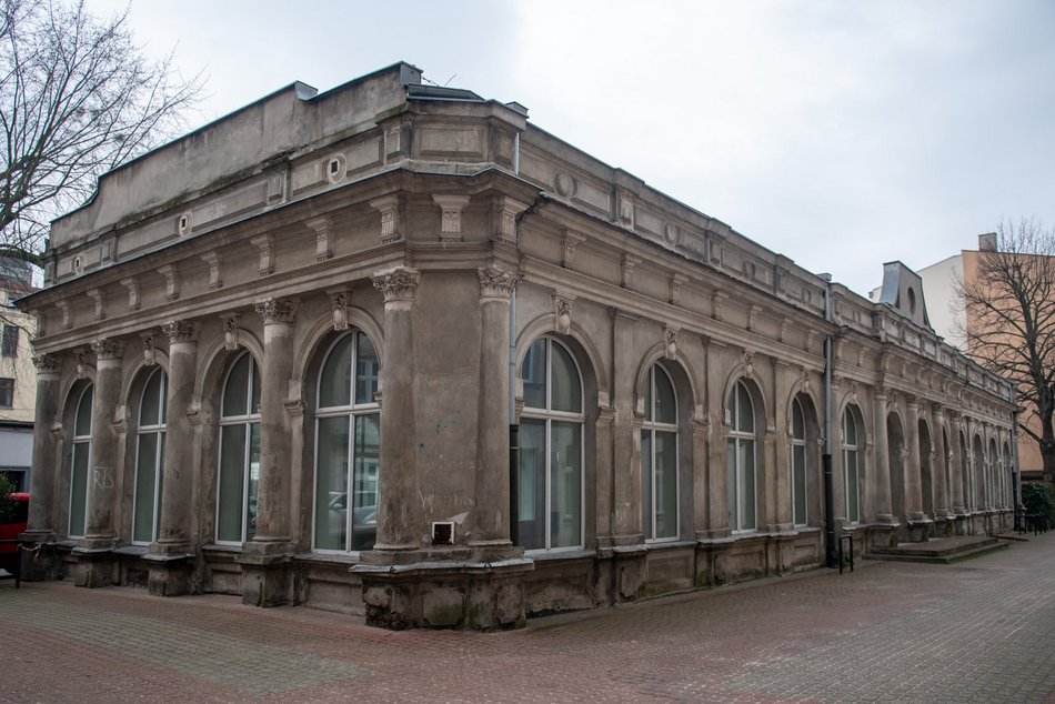 Zabytkowa hala targowa, ul. Piotrkowska 114/116