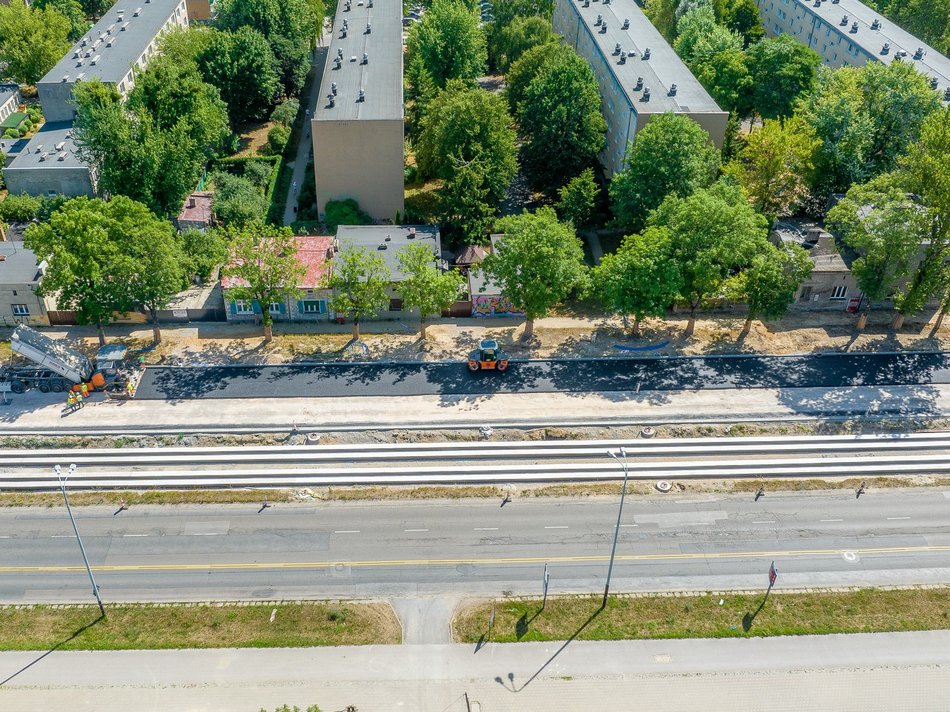 Remont al. Śmigłego-Rydza. Lanie asfaltu