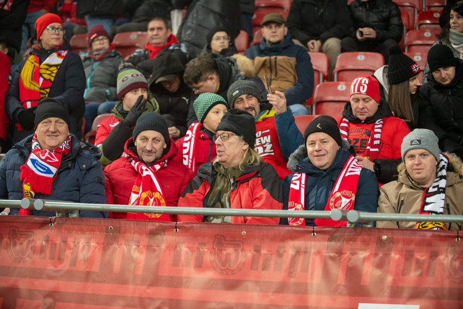 Kibice na meczu Widzew Łódź - Raków Częstochowa