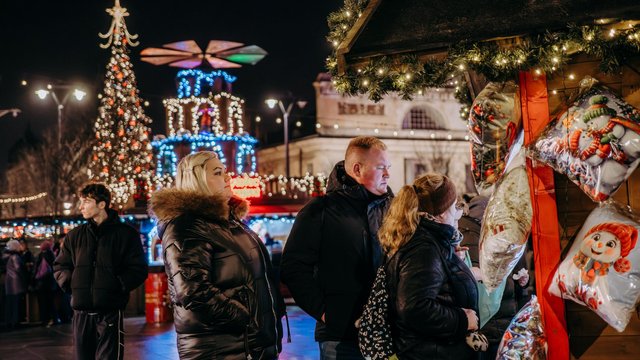 Jarmark Bożonarodzeniowy w Łodzi wciąż trwa! Ciesz się magiczną atmosferą 