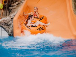 Aquapark Fala w Łodzi zaprasza szkoły. Aktywne zajęcia na basenie