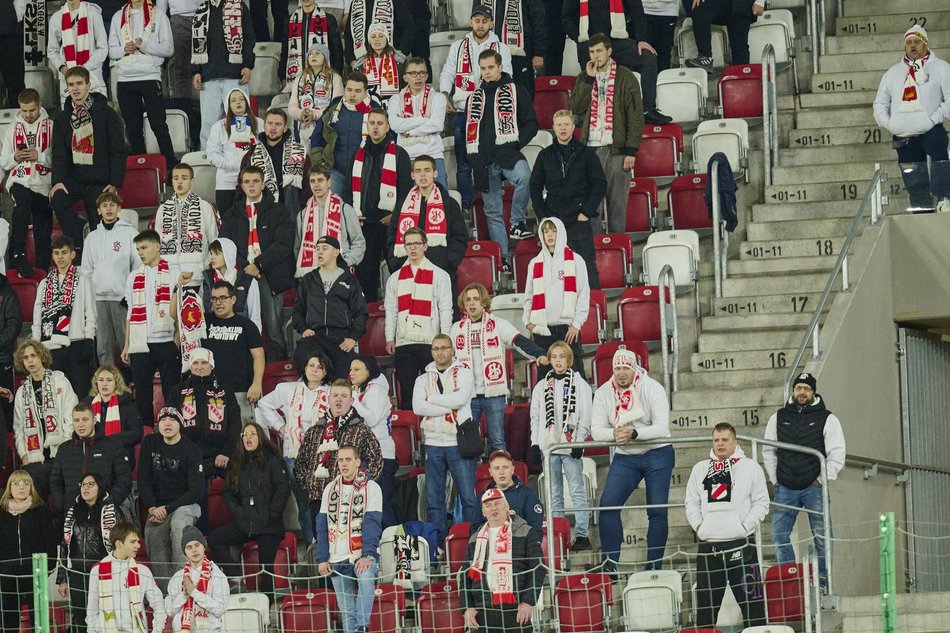 Kibice na meczu ŁKS Łódź - Raków Częstochowa