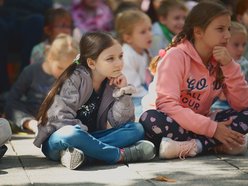 Łódź. Baśniowa Piotrkowska w Łodzi. Grupa Po OmacKu