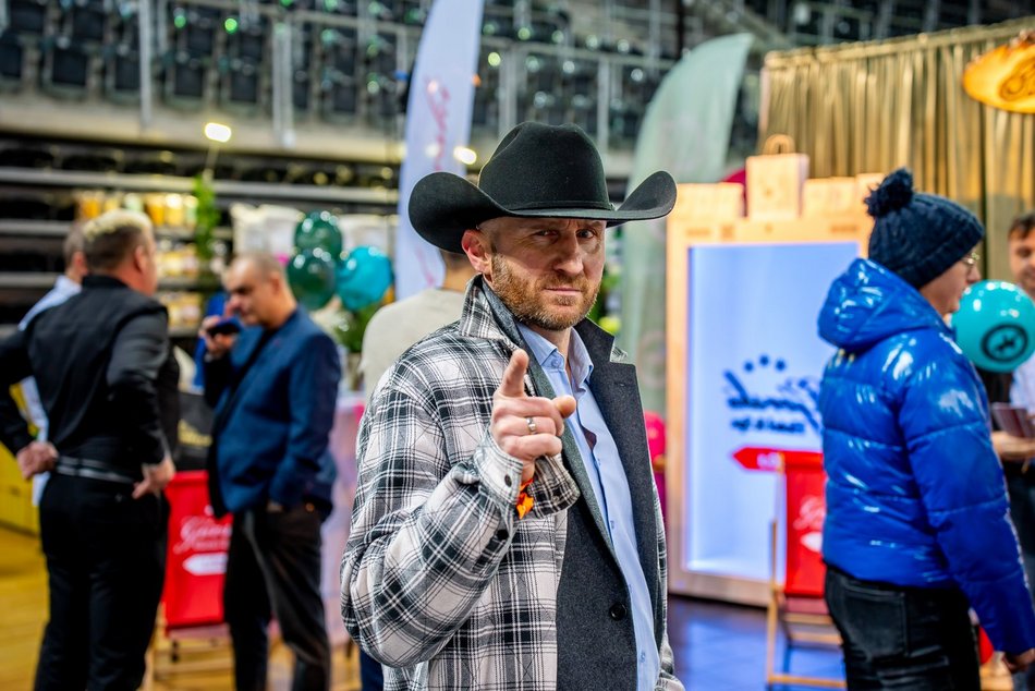 Łódź. Cavaliada Tour w Atlas Arenie w Łodzi wystartowała! Zobacz zdjęcia z pierwszego dnia zmagań