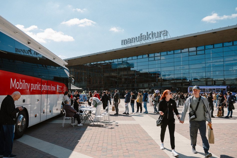 Łódź Miejski Dzień Zdrowia w Manufakturze. Nauka pierwszej pomocy, gry, zabawy, eksperci i więcej