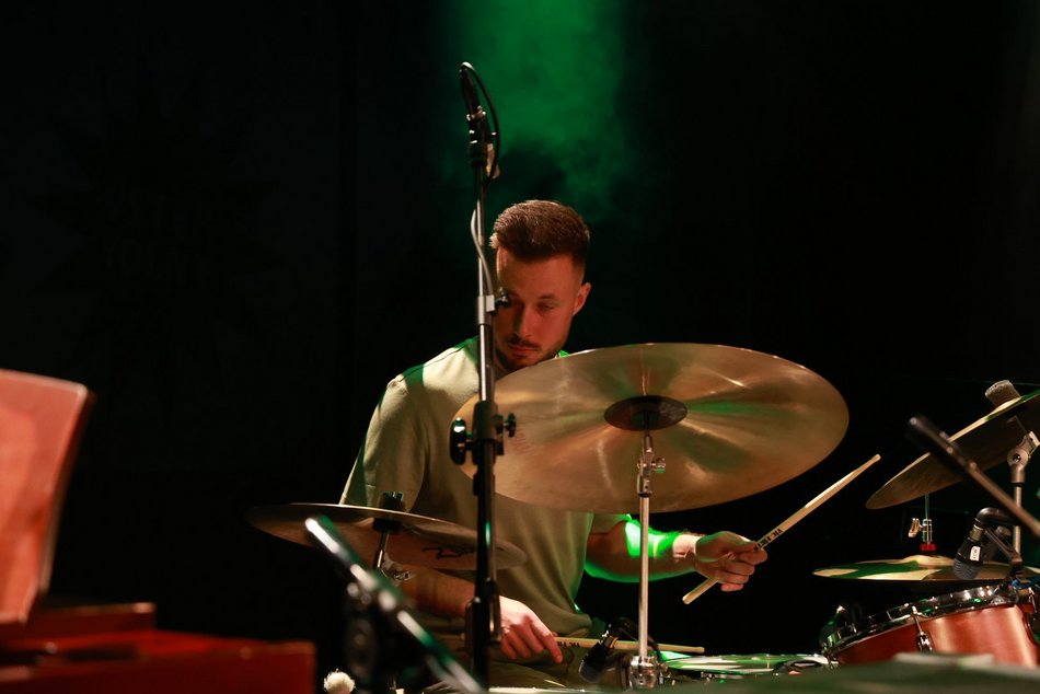 Łódź. Jazzowe wtorki w Łodzi. Witold Janiak Trio z interpretacją utworów Krzysztofa Komedy