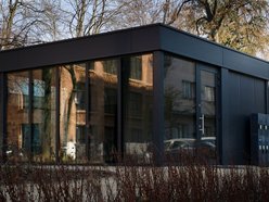 Łódź. Plac Komuny Paryskiej w Łodzi otwiera się na najemców. Stwórz tam własny biznes!