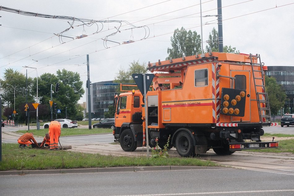 Łódź. Tramwaje MPK Łódź wracają na Pomorską. Remont torowiska dobiega końca