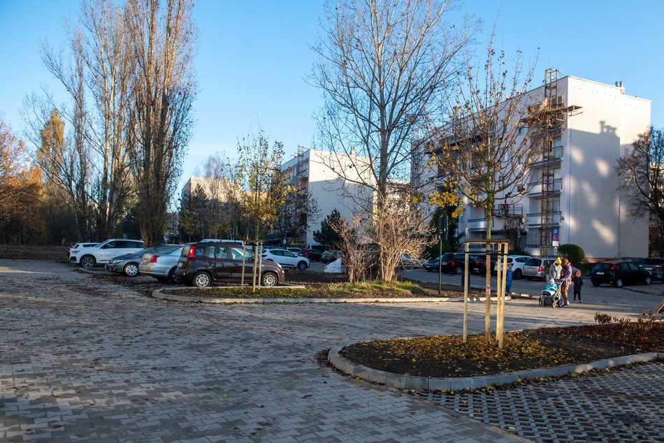 Remont na Zarzewie. Parking Nurta-Kaszyńskiego