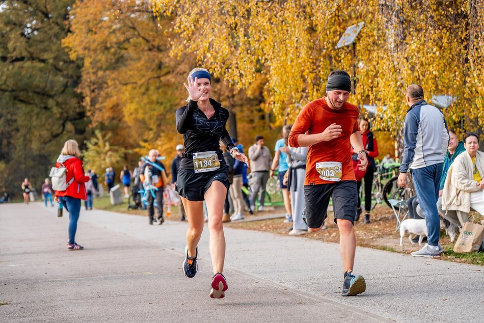 Jesienny Festiwal Szakala w Arturówku
