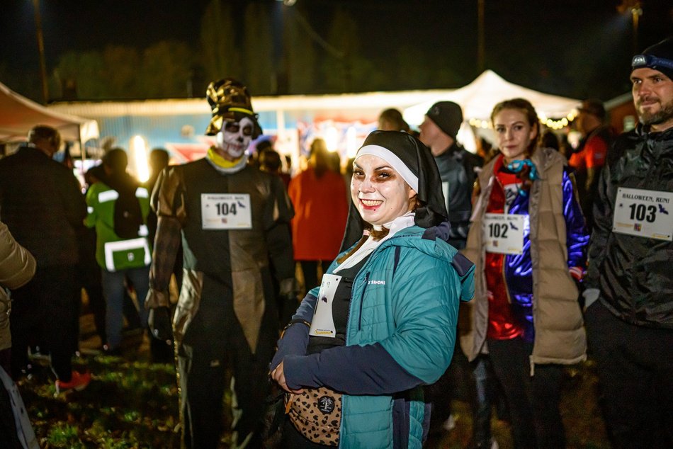 Łódź. Halloween Run w parku na Zdrowiu. Tak bawią się biegacze z Łodzi!