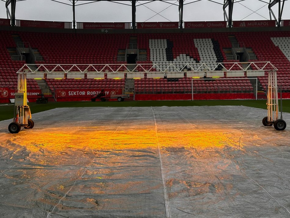 Łódź. Zima kontra murawa. Jak idą przygotowania do startu Ekstraklasy w Łodzi?