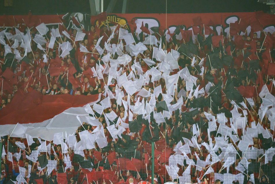 Kibice na meczu Widzewa Łódź z Legią Warszawa. Byłeś/aś? Odszukaj się w galerii