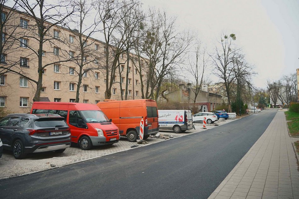 Łódź. Remont ul. Czarnkowskiej w Łodzi