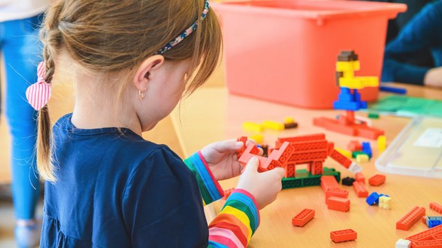 Buduj z LEGO w Bibliotece Miejskiej w Łodzi! Warsztaty dla dzieci, rodziców i dziadków 