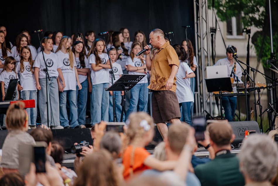 Łódź. Czesław Mozil na Miejskim Dniu Dziecka w Łodzi