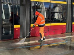 Wiosenne porządki w Stajni Jednorożców! Przystanek Piotrkowska Centrum znów lśni