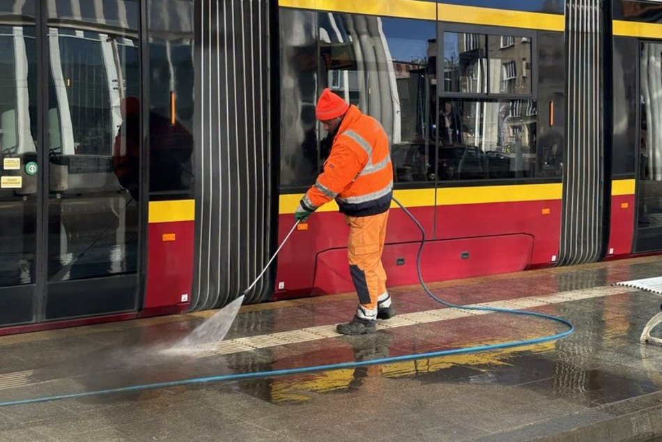 Wiosenne porządki w Stajni Jednorożców! Przystanek Piotrkowska Centrum znów lśni