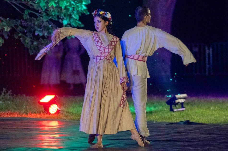 Łódź. Noc Świętojańska w Ogrodzie Botanicznym w Łodzi
