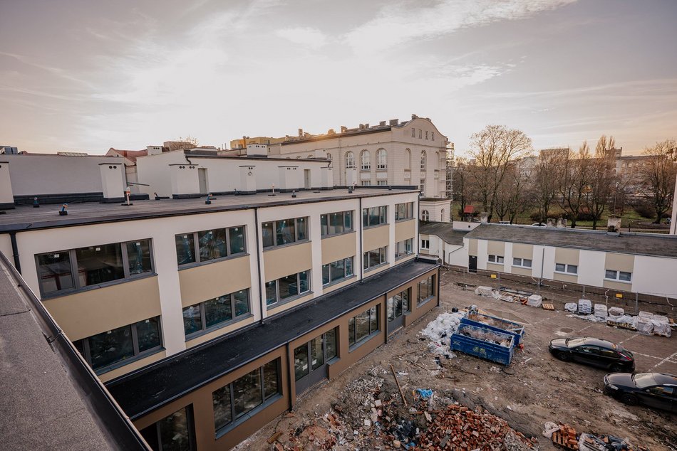 Łódź. Inwestycja za 17 mln zł przy Wodnej. W Łodzi powstaje nowoczesne centrum edukacyjne