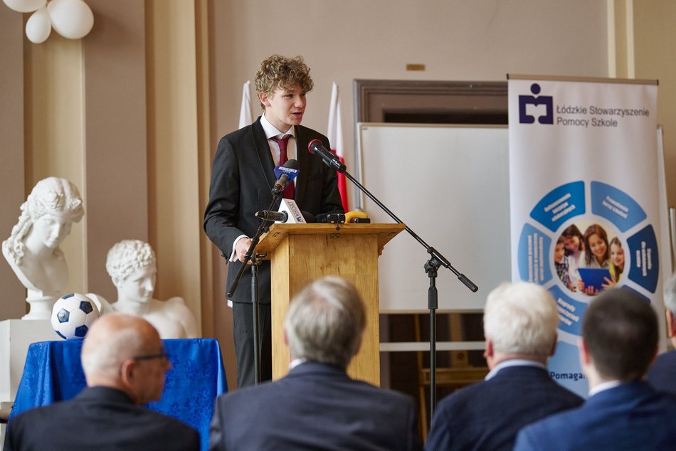 Wręczenie stypendiów ufundowanych przez Lions Club Łódź