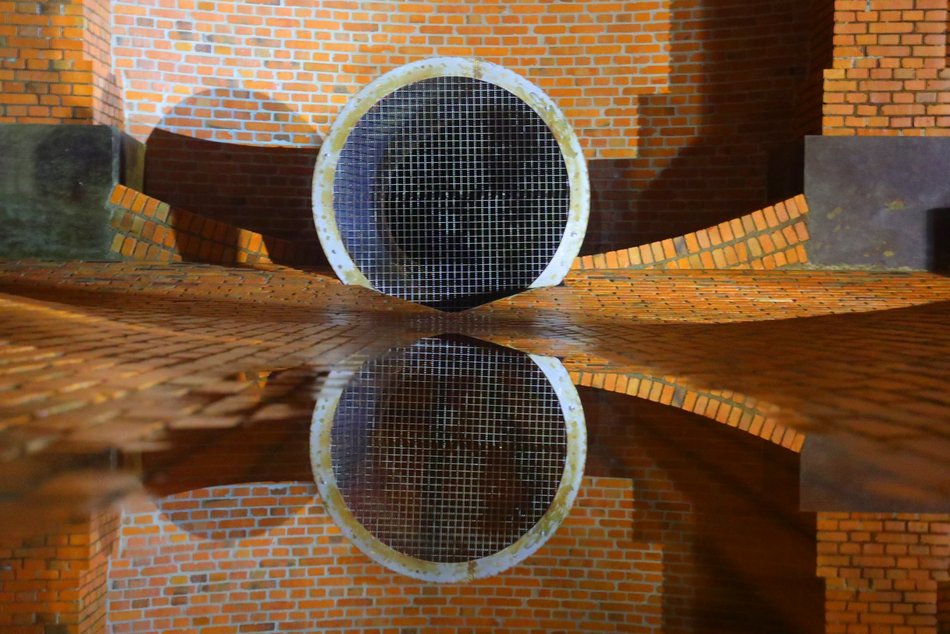 Zwiedzanie podziemnej katedry na Stokach z okazji 600. Urodzin Łodzi