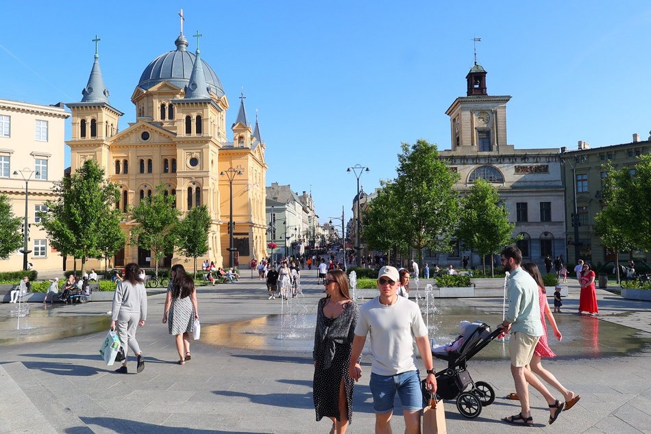 Lato zawitało na Piotrkowską i plac Wolności. To gorący weekend w Łodzi