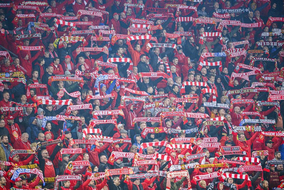 Kibice na meczu Widzewa Łódź z Górnikiem Zabrze