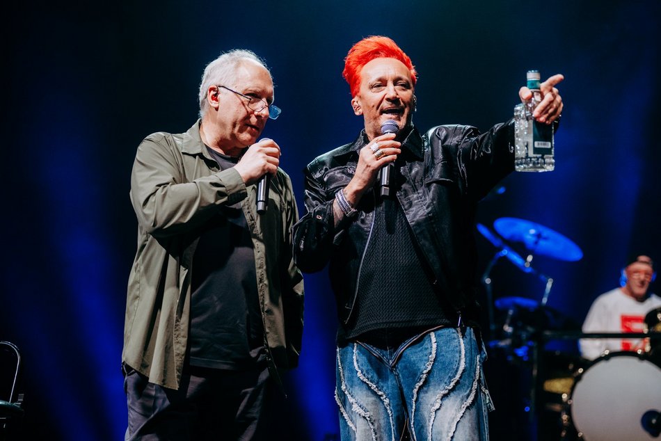 Łódź. Elektryczne Gitary w Atlas Arenie w Łodzi. Kultowe przeboje i tłumy fanów