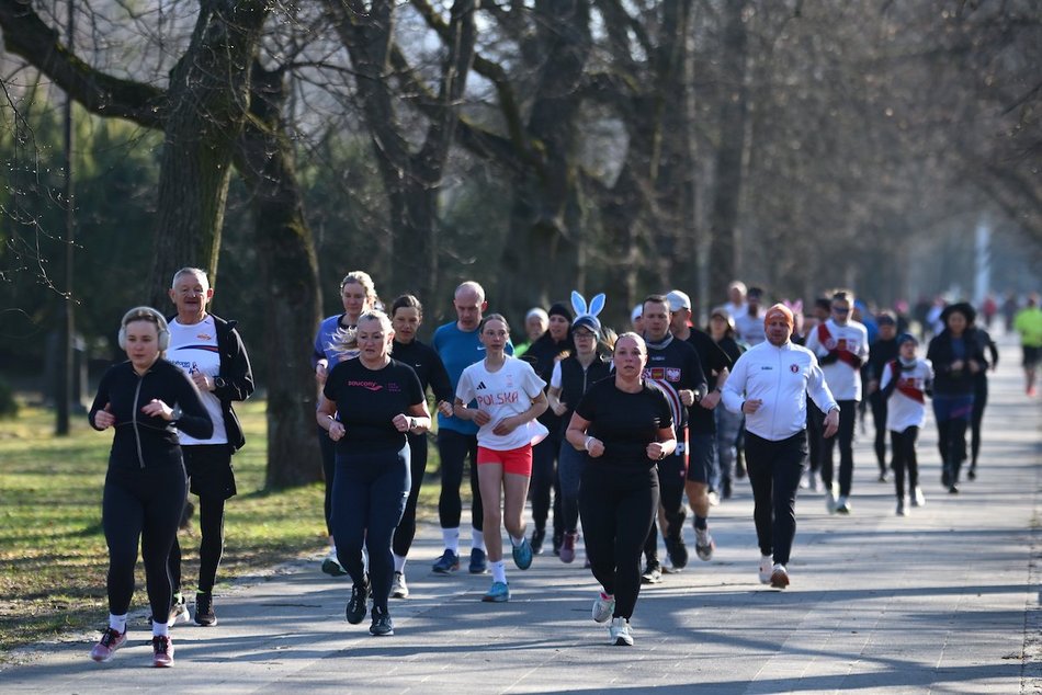 Łódź. Wielkanocny Parkrun w Parku Poniatowskiego
