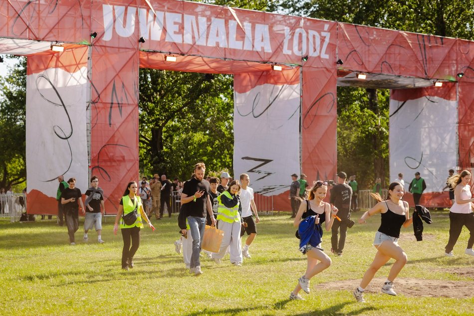 Łódź. Tłumy na Juwenaliach 2026 w Łodzi. Byłeś/aś pierwszego dnia? Znajdź się na zdjęciach!