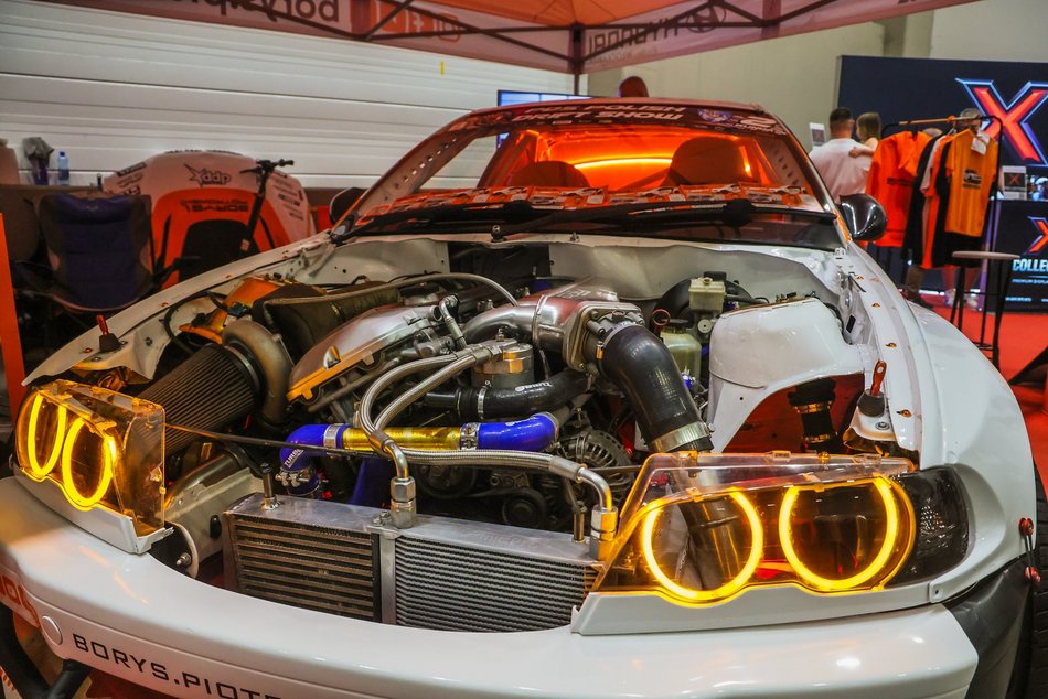 Łódź. Hot Wheels opanowały halę Expo Łódź! Setki miniatur aut, wyścigi na żywo i nie tylko!