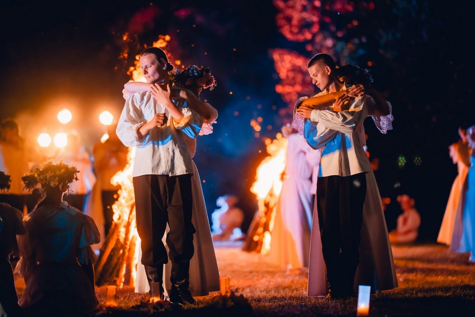 Łódź. Noc Świętojańska w Ogrodzie Botanicznym w Łodzi. Pełno magii, tańca i niezwykłych rytuałów