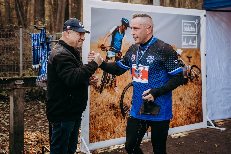 Niebieski Bieg Niepodległości o Puchar Komendanta w Łodzi. Mundurowi uczcili niepodległość!