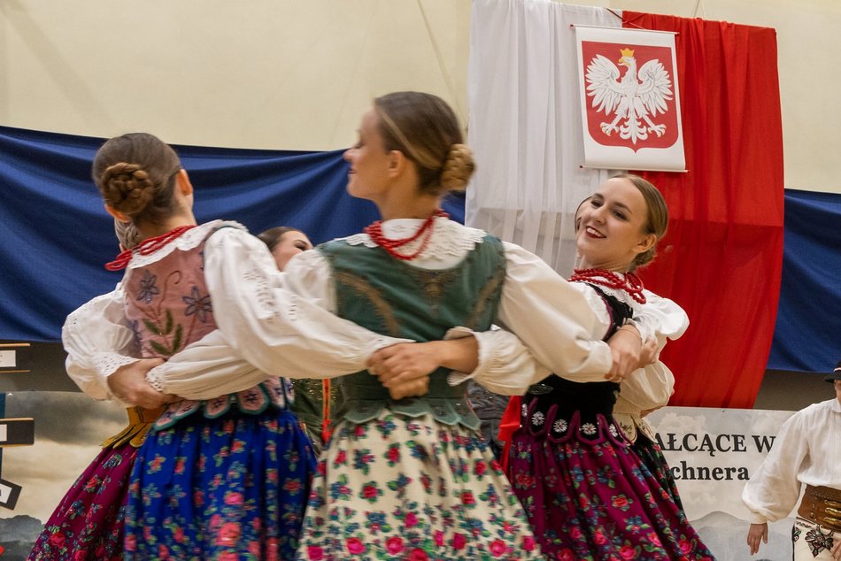 Łódź. XXIII Liceum Ogólnokształcące w Łodzi świętuje 80-lecie. To się nazywa świętowanie!