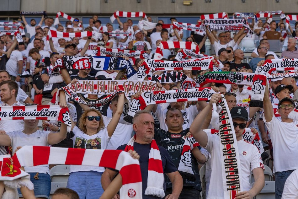 Łódź. Kibice na meczu ŁKS Łódź ze Stalą Mielec. Byłeś? Odszukaj się w naszej galerii