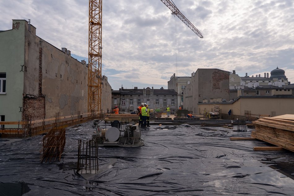 Łódź. Budowa parkingów wielopoziomowych w Łodzi. Wszystkie prace zgodnie z harmonogramem