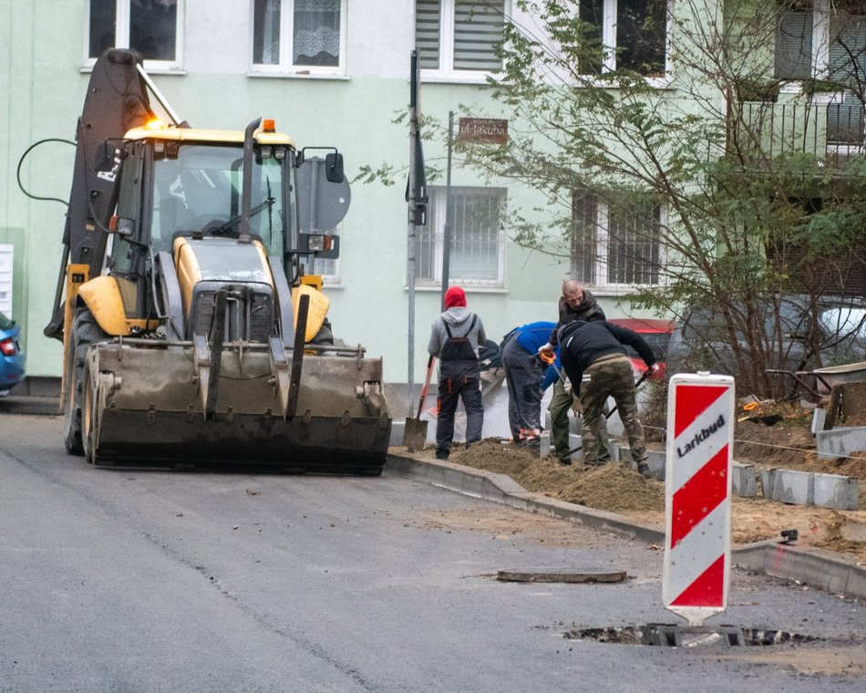 Łódź. Remont Podrzecznej, Wolborskiej i Majzela