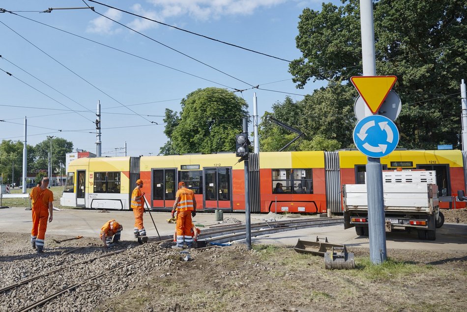 Najnowszy raport z remontu torowiska na rondzie Lotników Lwowskich